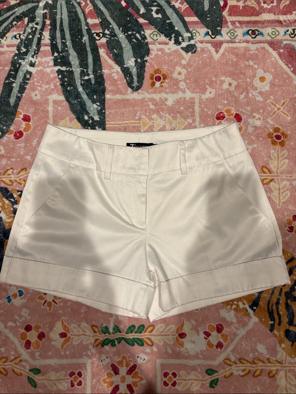 New York & Company White Tailored Cuffed Women’s Shorts